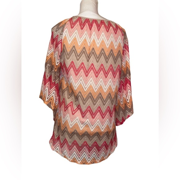 Tacera Brand Chevron Blouse Multi Color Size Large - Picture 2 of 6